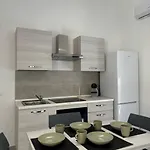 Vico Ventitre 2 Διαμέρισμα Νότο