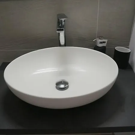 Apartment Vico Ventitre 2 *