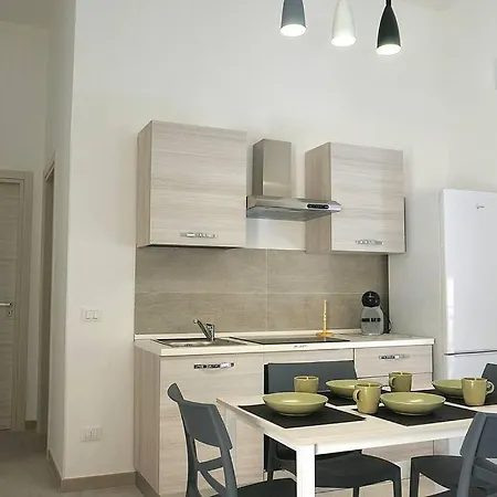 Vico Ventitre 2 Apartment *